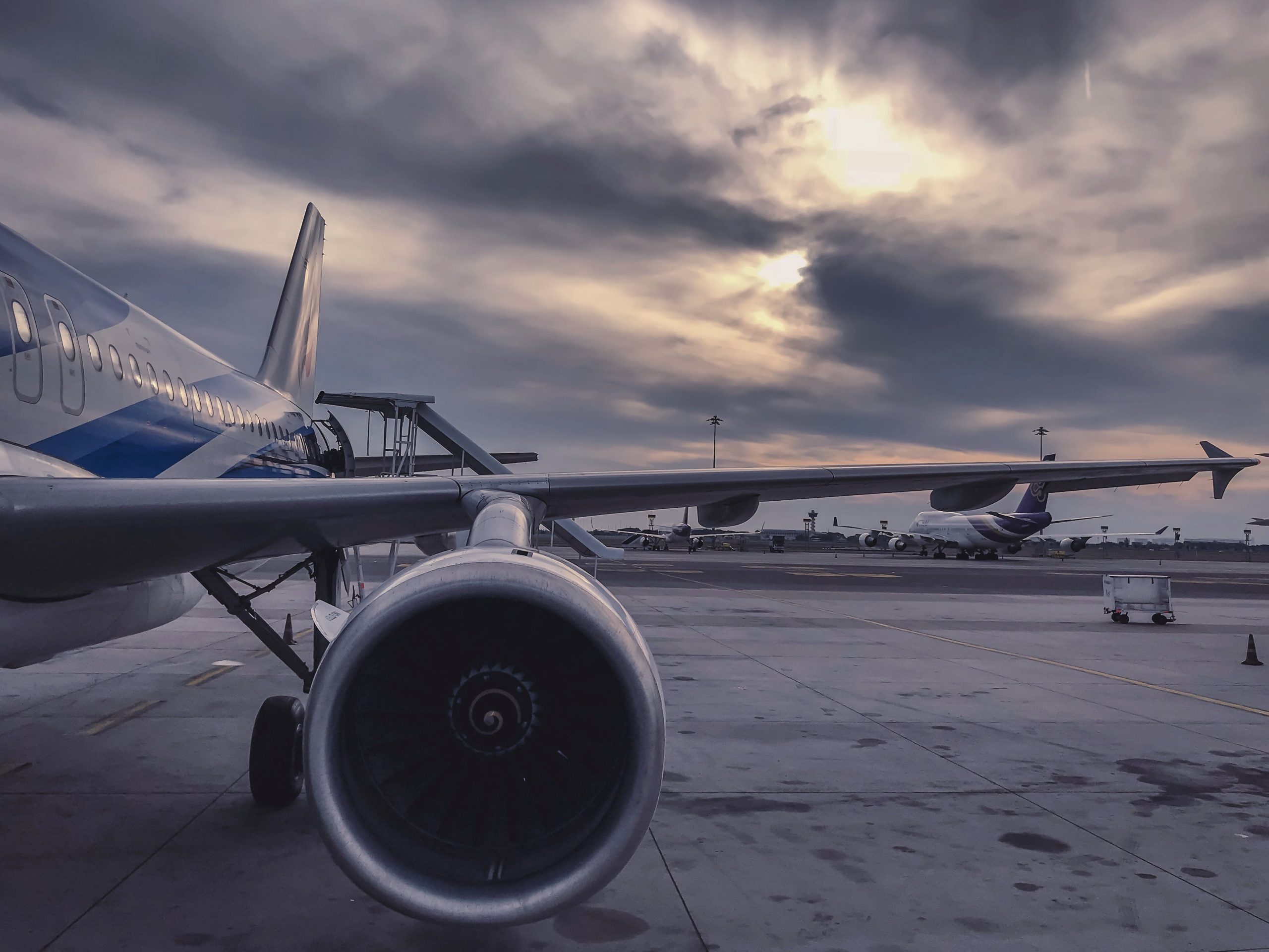 Wing of a mid-size passenger aircraft